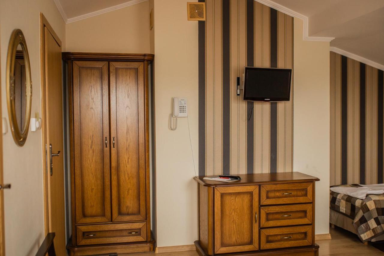 Hotel Przedzamcze Dzialdowo Exterior foto